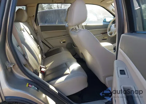 2005 Jeep Grand Cherokee Limited z USA, uszkodzony, nr VIN 1J8HR58225C678131